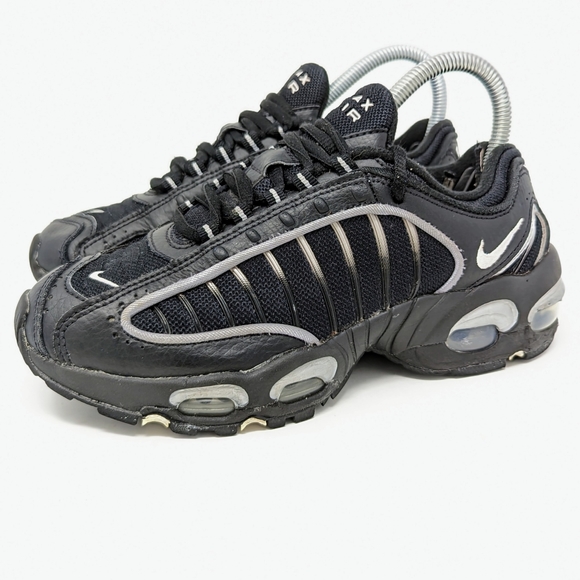 Nike Boys Air Max Tailwind IV BQ9810-002 Black Running Shoes Sneakers Size 4Y - Picture 5 of 9